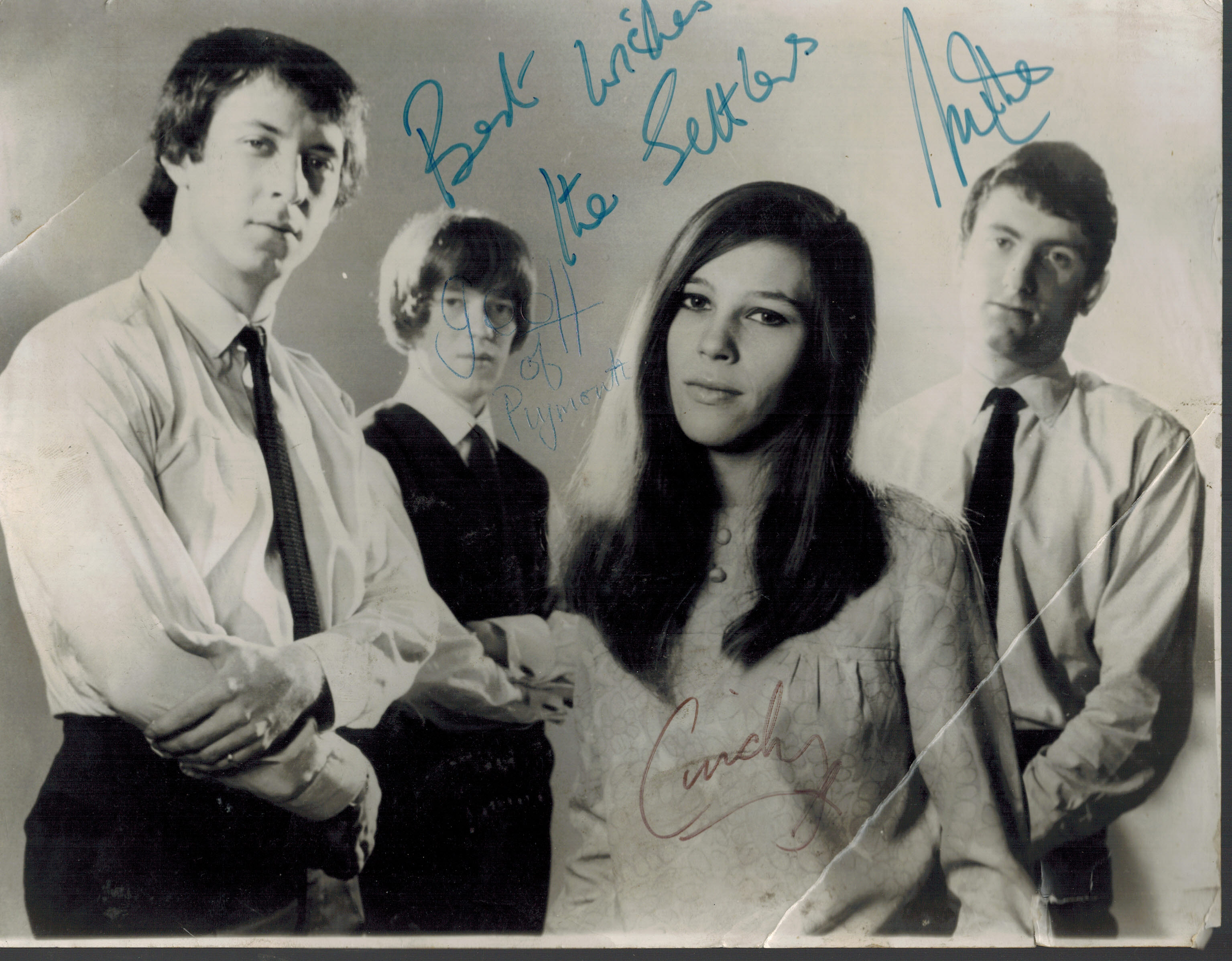 The Settlers ( Musical Group ) - Autographed Photo ( Photograph )